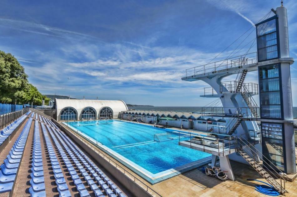 Sea Garden Marina 2 Apartment Varna Exterior photo