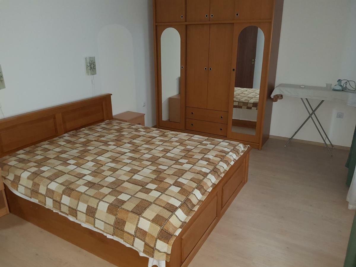 Sea Garden Marina 2 Apartment Varna Exterior photo